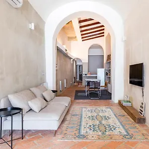 https://loft-33.emilia-romagnahotels.net