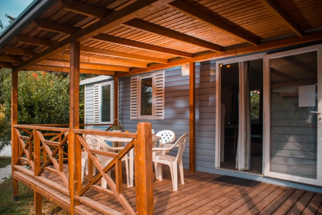 Camping Baia Verde Manerba del Garda 4*,