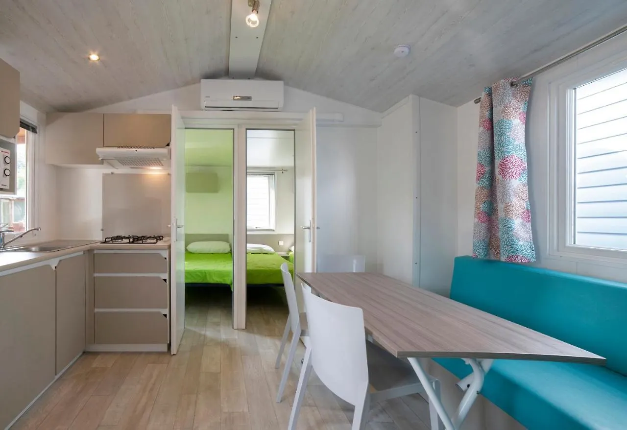 Camping Baia Verde Manerba del Garda Village de vacances