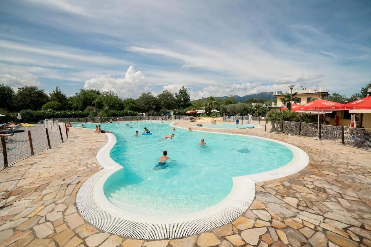 Camping Baia Verde Manerba del Garda Village de vacances